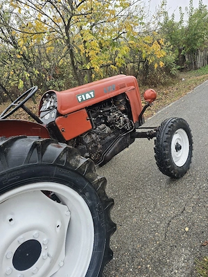 Tractor FIAT 411 Stare perfectă  - imagine 4