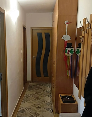 Apartament 2 camere Rogerius  - imagine 2