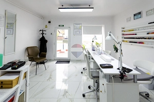 Spațiu comercial 56 mp, ultracentral Săcele - imagine 3