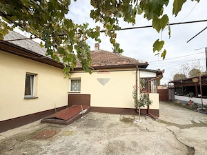 Casă de închiriat cu grădină și curte privată, pe Strada Gării, Hărman - imagine 18