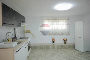 De vânzare casă cu 3 camere, în Nojorid - imagine 3