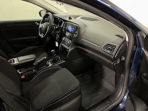 Renault Megane - imagine 9