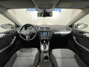Volkswagen Jetta - imagine 7