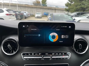 Mercedes-Benz V - imagine 19