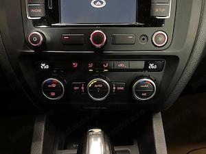 Volkswagen Jetta - imagine 17