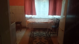 Închiriez garsoniera etaj  1 - imagine 6