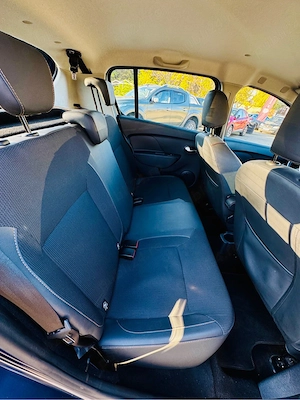 Dacia Sandero Stepway 0.9 TCe (90 CP)   2017   114.000 km   Cameră   Navigație   Rate - imagine 8