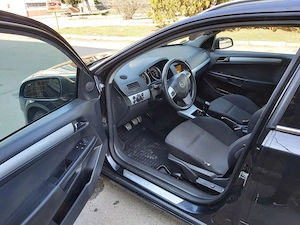 Opel Astra H Caravan 1.8 benzina - imagine 8
