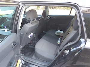 Opel Astra H Caravan 1.8 benzina - imagine 10