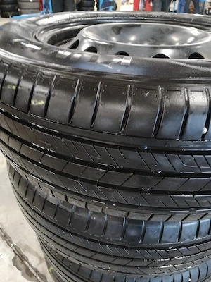 Vând jante și anvelope pentru MG ZS hybrid+, jante tabla prindere 5+112, anvelope vara 215 60 16