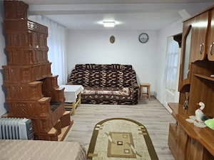 Casa 5 camere, bucatarie, baie, beci, util 112 mp, garaj, teren intravilan 1200 mp cu pomi fructifer - imagine 10