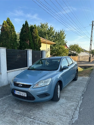 ford focus 1.4 benzina 2009 - imagine 2