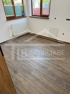 Casa cu 2 camere, 60mp, Zona Semicentrala - imagine 2