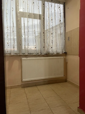 2 camere  Ostroveni in. A uri et 2 , amenajat modern - imagine 5