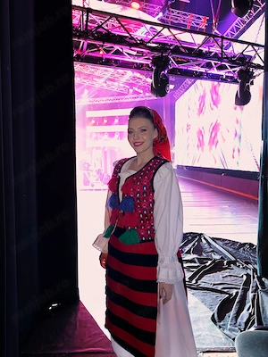 Hostess,dansator,model - imagine 2