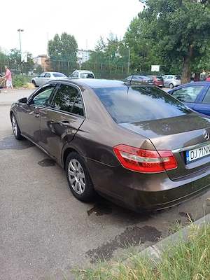 vând mercedes e clase 
