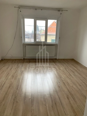 Casa duplex de închiriat, renovată | Zona Parcul Sub Arini - imagine 5