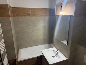 Apartament 2 camere,52 mp - imagine 2