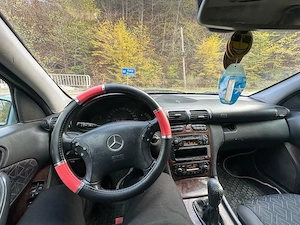 mercedes c 220  - imagine 4