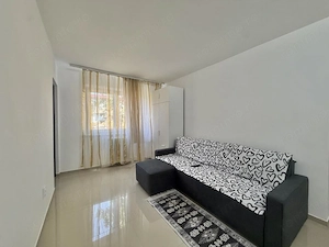 Apartament 3 camere, 2 bai, mobilat/utilat, etaj 3, zona Sagului  - imagine 2