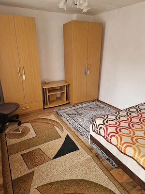 Proprietar inchiriez apartament cu o camera