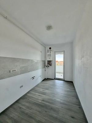 Apartament 2 camere, decomandat, parter, terasa 20mp in Giroc  - imagine 4