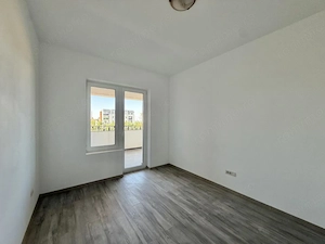 Apartament 2 camere, decomandat, etaj 1, terasa 20mp in Giroc  - imagine 4