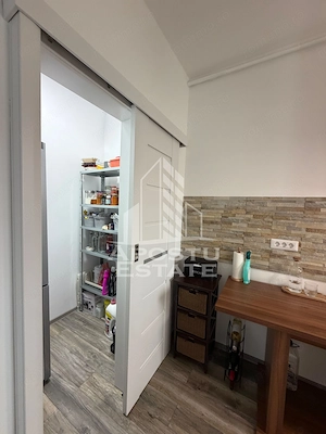 Apartament cu 2 camere de vânzare, 2 locuri de parcare, Dumbravita - imagine 9