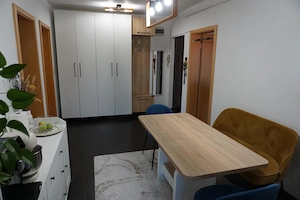 Apartament 2 camere, decomandat, mobilat, zona Bucovina  - imagine 8