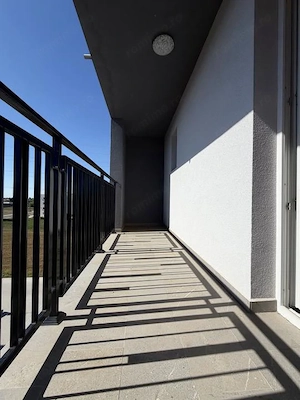 Apartament 2 camere, decomandat, etaj 3, 2 balcoane in Giroc  - imagine 10