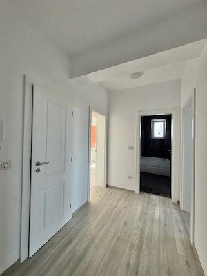 Apartament 2 camere, decomandat, etaj 3, 2 balcoane in Giroc  - imagine 5