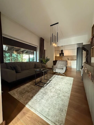 Casă 3 camere, amenajare modernă, terasă acoperită – zona Bălcescu - imagine 6