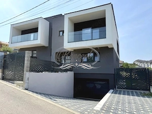 Duplex cu garaj subteran in Dezmir