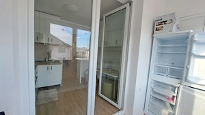 Vând apartament decomandat, recent renovat, situat la căsuțe! - imagine 8