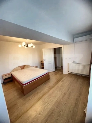 Apartament 2 camere decomandate in zona Marasti  - imagine 2