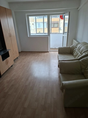 vand apartament 3 camere cofort 1 zona ultra central