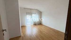 Casa individuala cu garaj, teren 706mp, terasa la etaj 50mp, in Dumbravita. - imagine 6