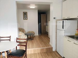 Apartament studio 30 mp, pretabil locuit sau birou, zona Cetate - imagine 2