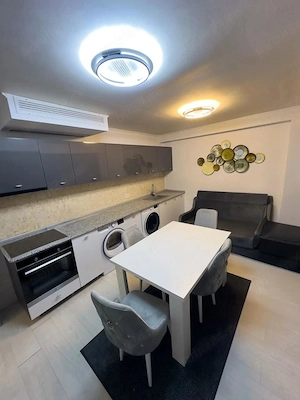 Apartament 3 camere | Herăstrău | 119 mp | Terasă | Parcare inclusă - imagine 3