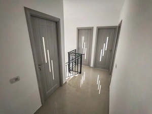 Proprietar Vând Casă P+1 În Localitatea Lumina - imagine 4