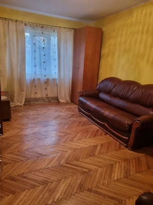 Apartament cu 3 camere și compartimentare decomandată – Popa Șapcă