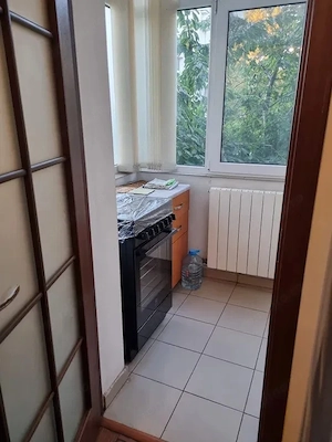 Apartament cu 3 camere și compartimentare decomandată – Popa Șapcă - imagine 8