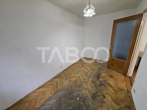Apartament 2 camere de vanzare etaj 2 Tiglari Sibiu Comision 0 - imagine 14