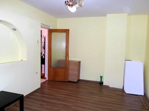 Inchiriere garsoniera nemobilata la parter in Ploiesti, zona Malu Rosu