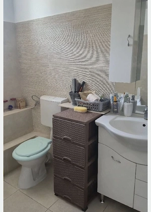 Închiriez Apartament 2 camere+mansarda - imagine 4