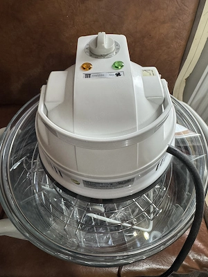 Cuptor cu convecție și halogen Turbo 2000 Model AX-707 1350W   NOU (no box)