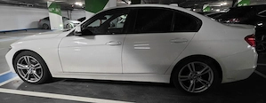 BMW Seria 3 F30 318D