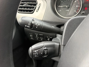 Peugeot 301 1.5 Hdi 99 Cp - imagine 8