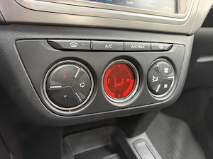 Peugeot 301 1.5 Hdi 99 Cp - imagine 15