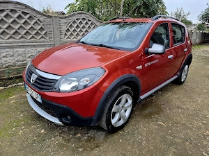Dacia sandero stepway fb 2012